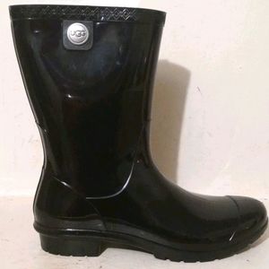 All black UGG rain boots